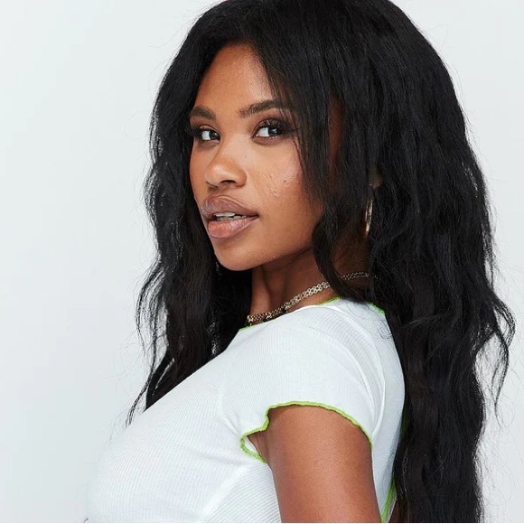 NWT PRINCESS POLLY TOP!!! 💚🤍 - Picture 4 of 9